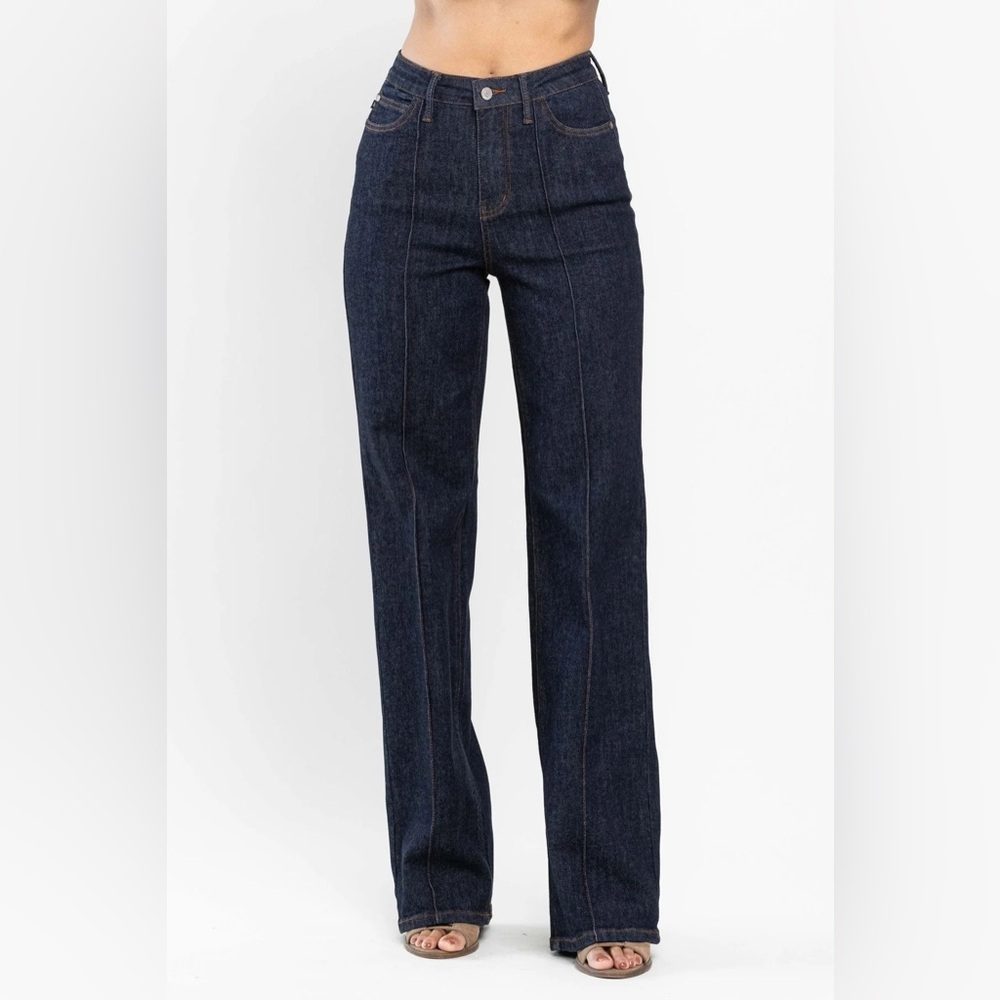 Judy Blue Dark Wash High Rise Front Seam Wide Leg Jeans Dart details. SZ 3/26